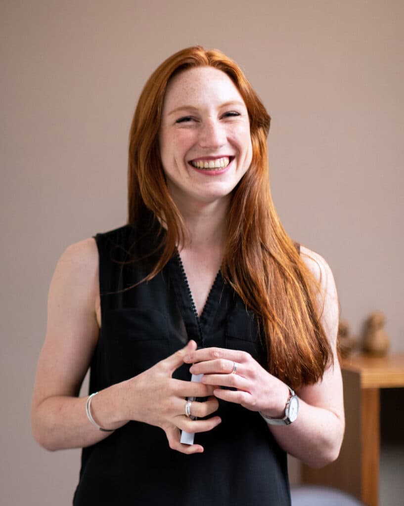 A woman ready to get started with 5k SEO services
